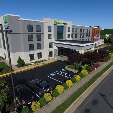 Holiday Inn Express Quantico - Stafford, An Ihg Hotel Екстериор снимка