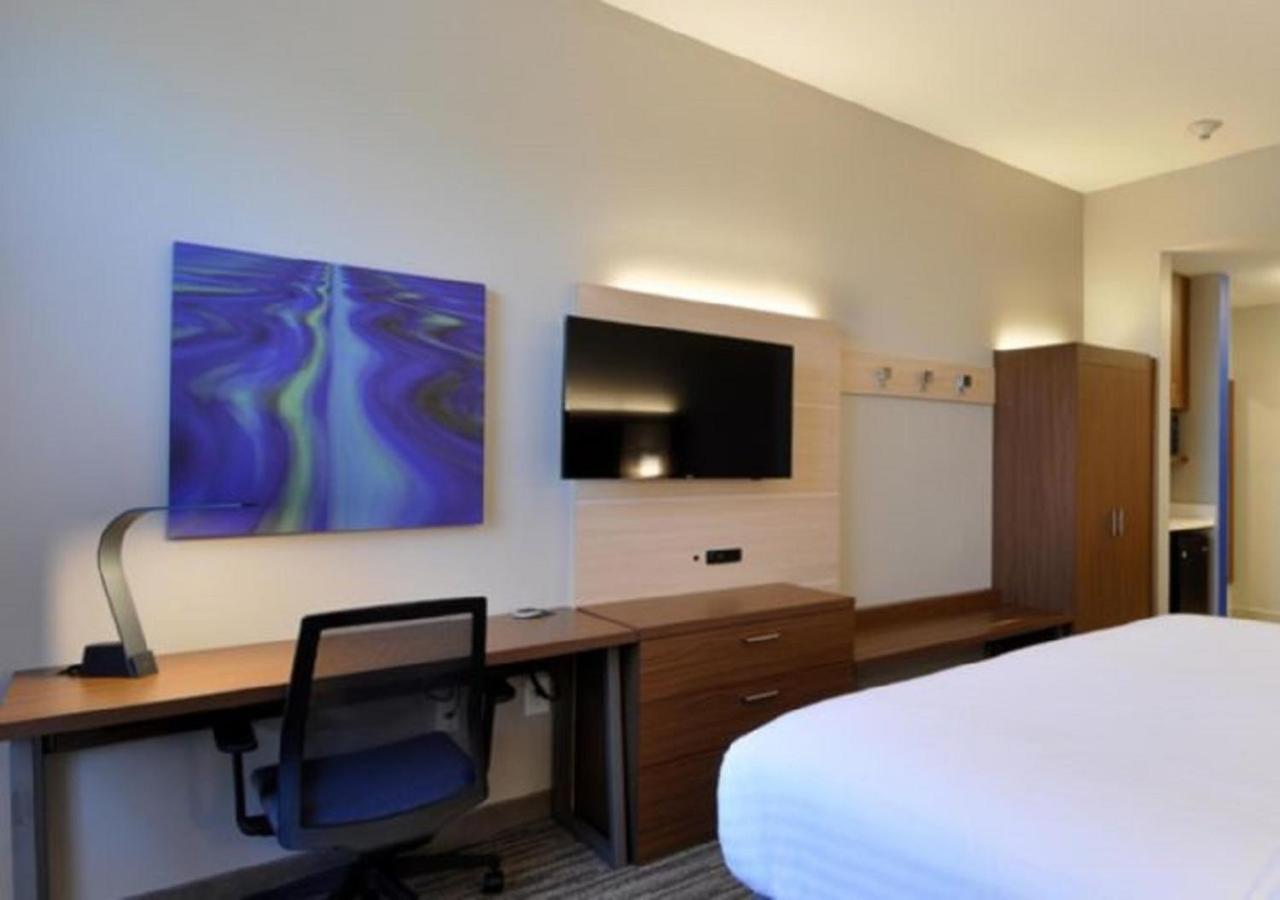Holiday Inn Express Quantico - Stafford By Ihg Екстериор снимка