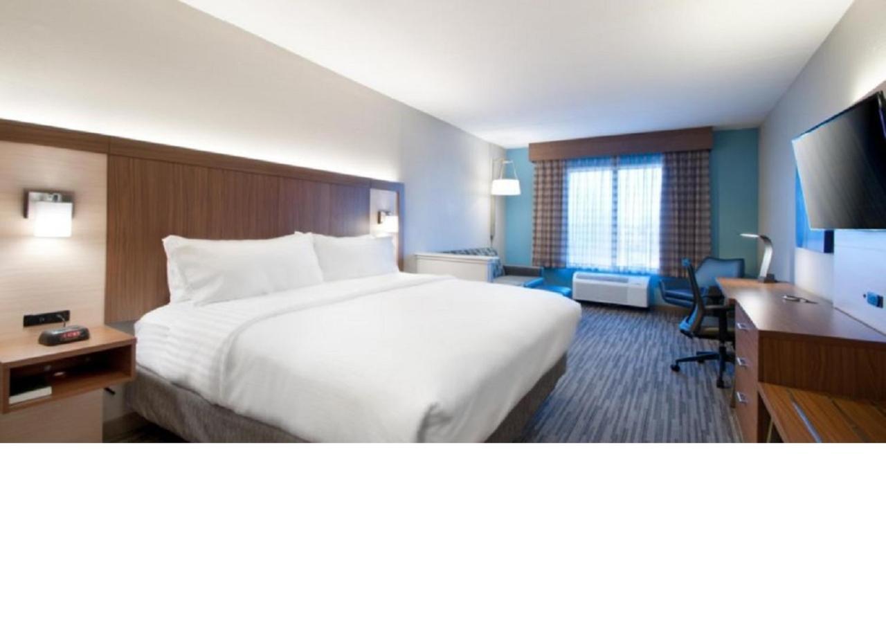 Holiday Inn Express Quantico - Stafford, An Ihg Hotel Екстериор снимка