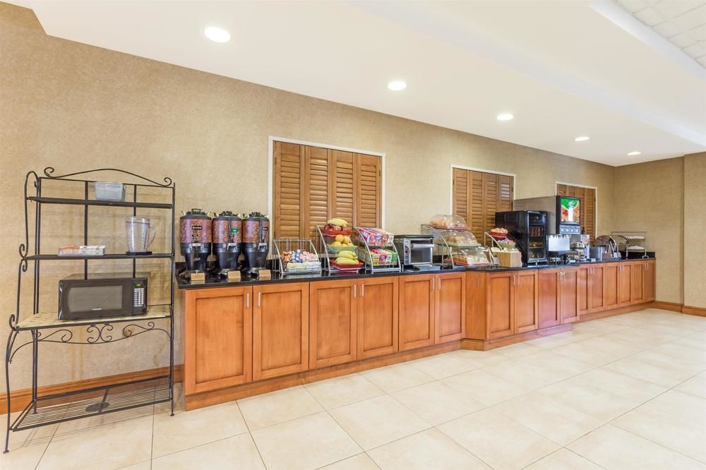 Holiday Inn Express Quantico - Stafford By Ihg Екстериор снимка