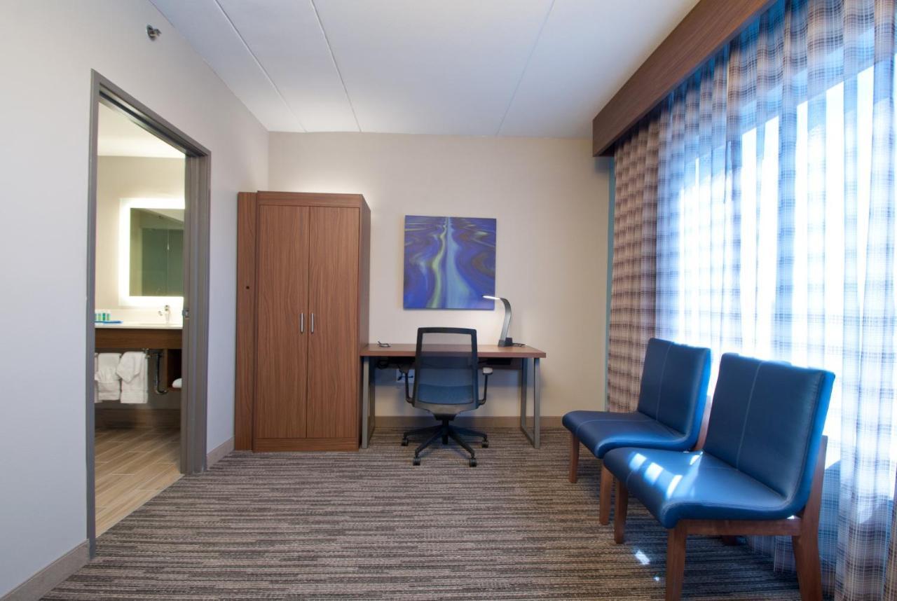 Holiday Inn Express Quantico - Stafford By Ihg Екстериор снимка