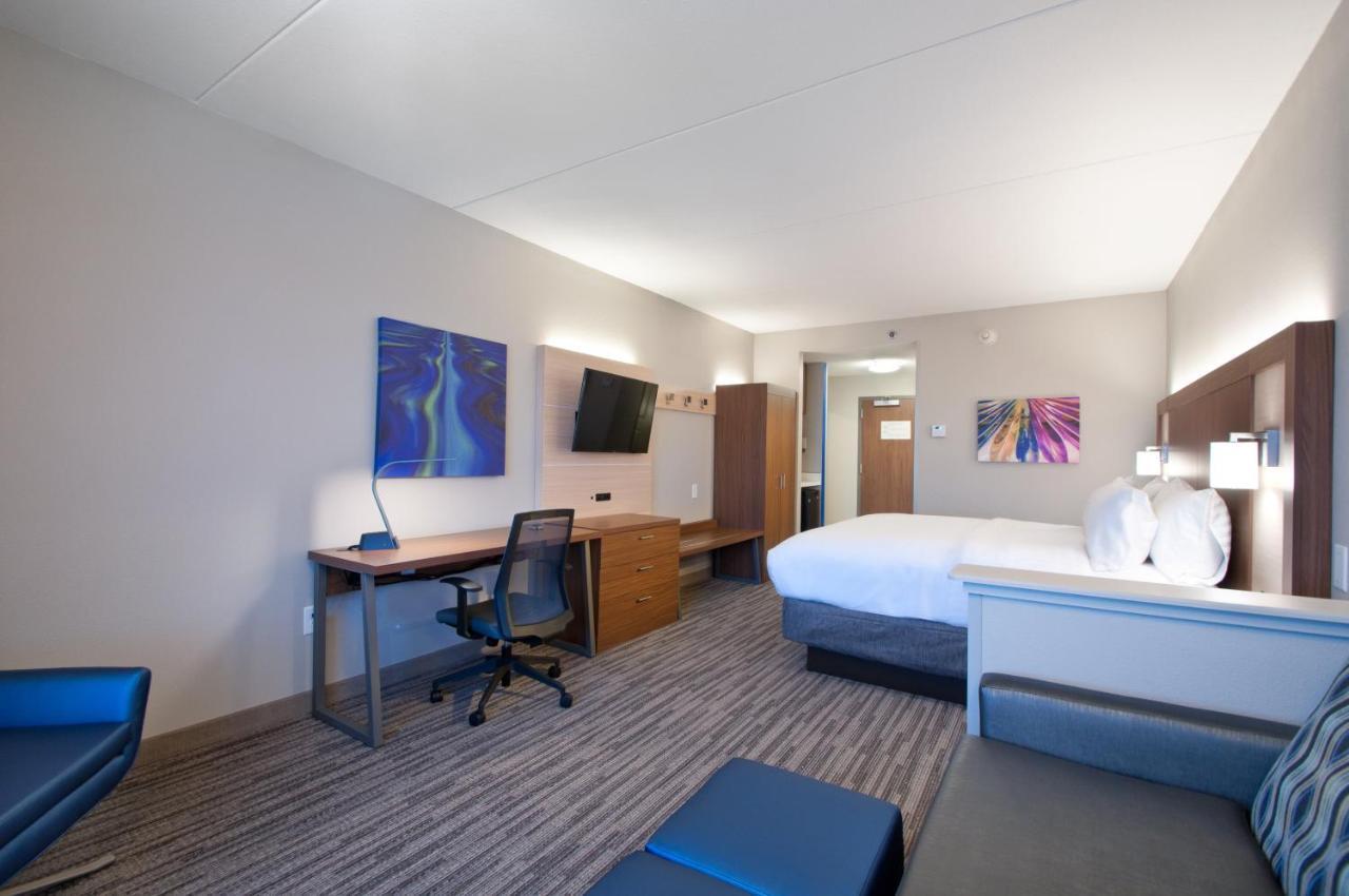Holiday Inn Express Quantico - Stafford By Ihg Екстериор снимка