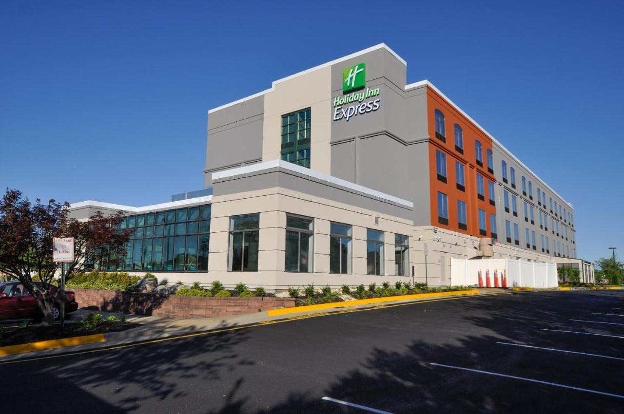 Holiday Inn Express Quantico - Stafford By Ihg Екстериор снимка